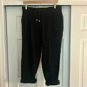 Ann Taylor Petite Gauze Black Cropped Pants Large